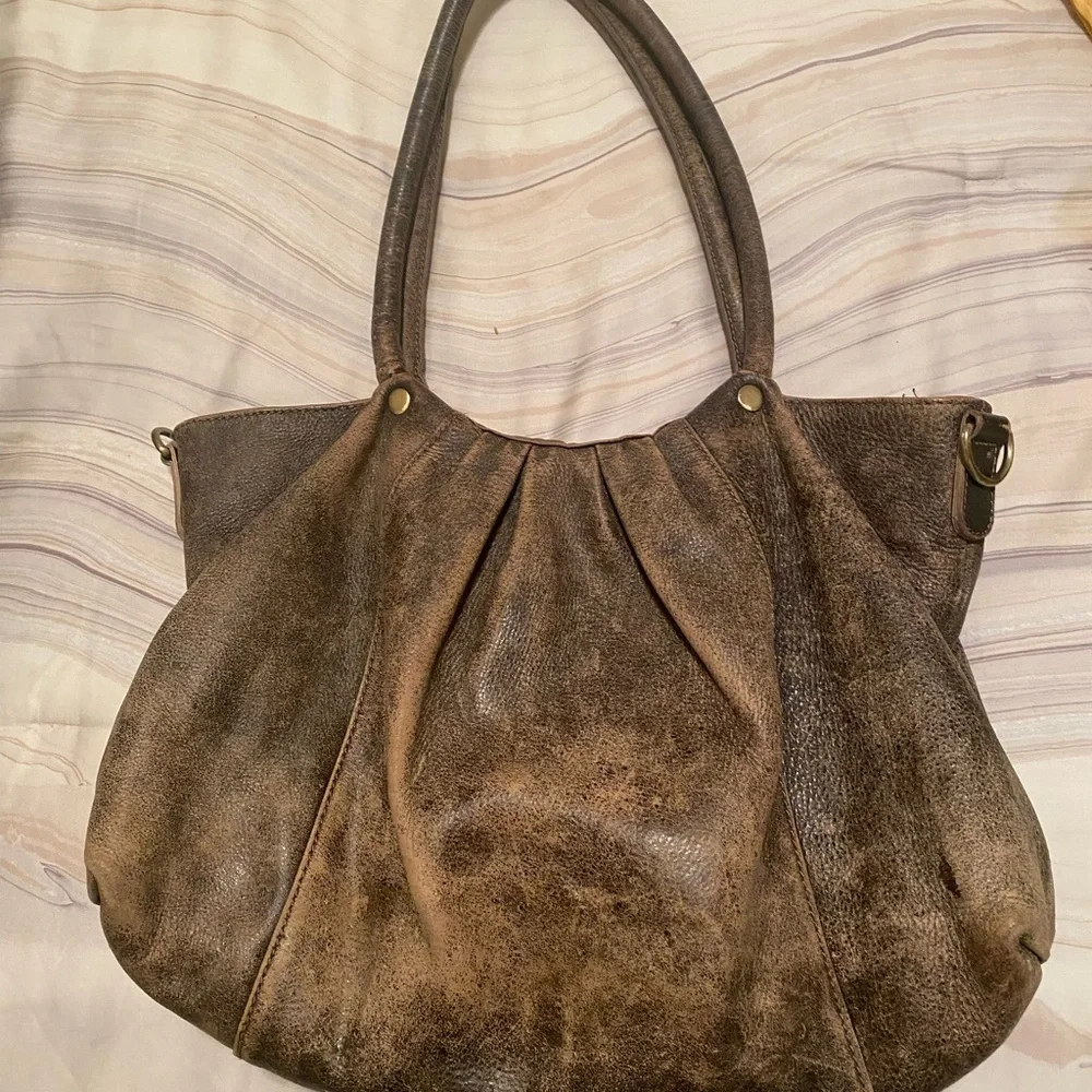 Latico Vintage Leather Shoulder Bag in Brown - Picture 2 of 7